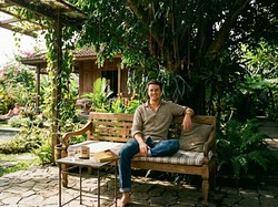 Dilarang Duduk di Tempat Panas dan Teduh Sekaligus, Ini Dalilnya