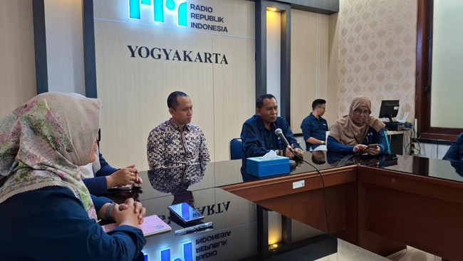 Komisioner KPI Pusat Tulus Santoso menyampaikan lembaga penyiaran mampu menjadi medium bagi perempuan untuk tampil berkarya.