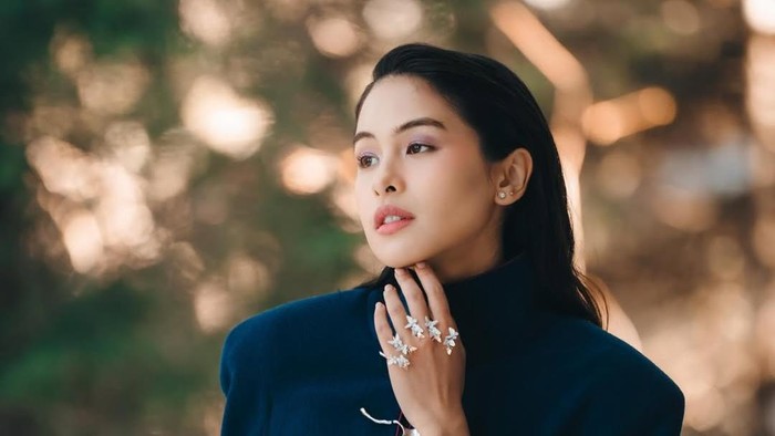 Definisi Perempuan Kuat dan Pesan Maudy Ayunda di Hari Kartini 