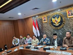 Zulhas Jamin Stok Pangan buat Jemaah Haji Aman Meski Timur Tengah Memanas