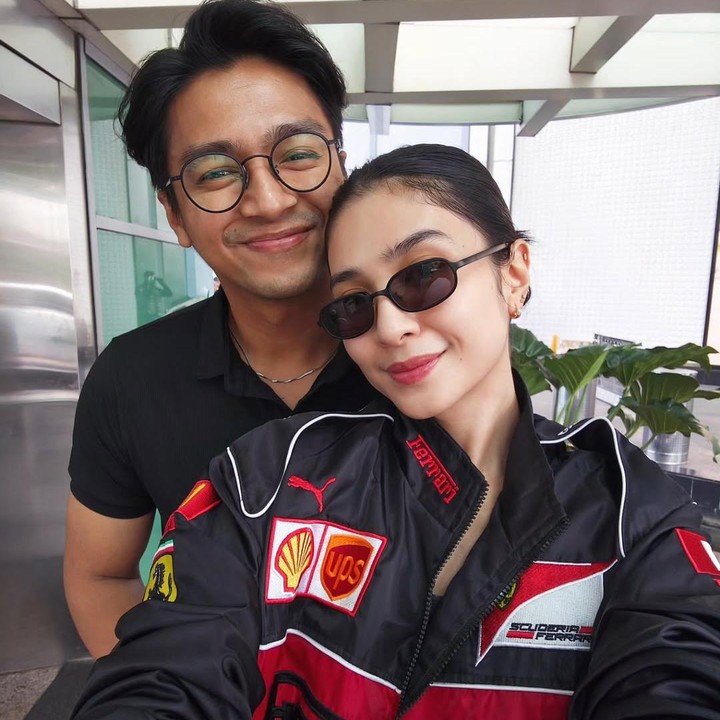 <p><em>Postingan</em> tersebut tentu saja dibanjiri komentar warganet yang turut memberikan ucapan ulang tahun untuk Deva, Bunda. &ldquo;Bang Deva all the best, Sehat lahir batin dan keep stay cool,! Salam untuk teteh Mikha, God bless you always, Ameen,&rdquo; tulis akun <em>@sayad****.</em> &ldquo;Happy Birthday Semoga Panjang Umur,&rdquo; tulis akun <em>@triseladestr****.&nbsp;</em>(Foto: Instagram @miktambayong)</p>