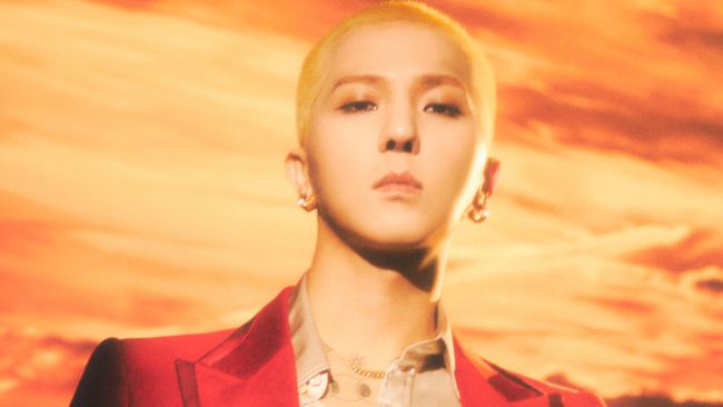 Song Min-ho atau Mino Winner dituntut hukuman 18 bulan penjara imbas lalai menjalankan tugas wajib militer.