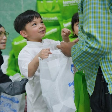 6 Momen Ultah Issa Anak Nikita Willy Jadi Sorotan, Rayakan di Panti Asuhan Penuh Haru