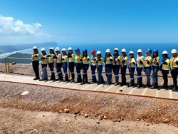 Semangat Kartini di PT BSI, Perempuan Juga Bisa Jadi Operator Alat Berat