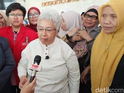 Tangis Bahagia ART di DPR Sambut RUU PPRT Jadi UU: Terima Kasih, Ya Allah