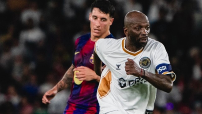 Claude Makalele yang membela DRX World Legends dalam laga Clash of Legends 2026 melawan Barcelona Legends mengaku sulit melupakan kesan bermain di GBK.