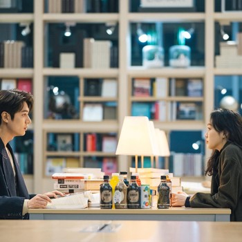 Jadi Tren Baru, Anak-anak Muda Korea Selatan Cari Pasangan di Toko Buku