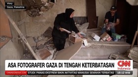 VIDEO: Fotografer Gaza Bangkit Meski Kehilangan Kaki