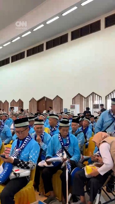 Asrama Haji Dipenuhi Jemaah Jelang Keberangkatan Kloter Pertama