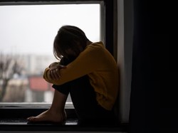 Bukan Antisosial, Ini Tanda Seseorang Sulit Menjalin Pertemanan