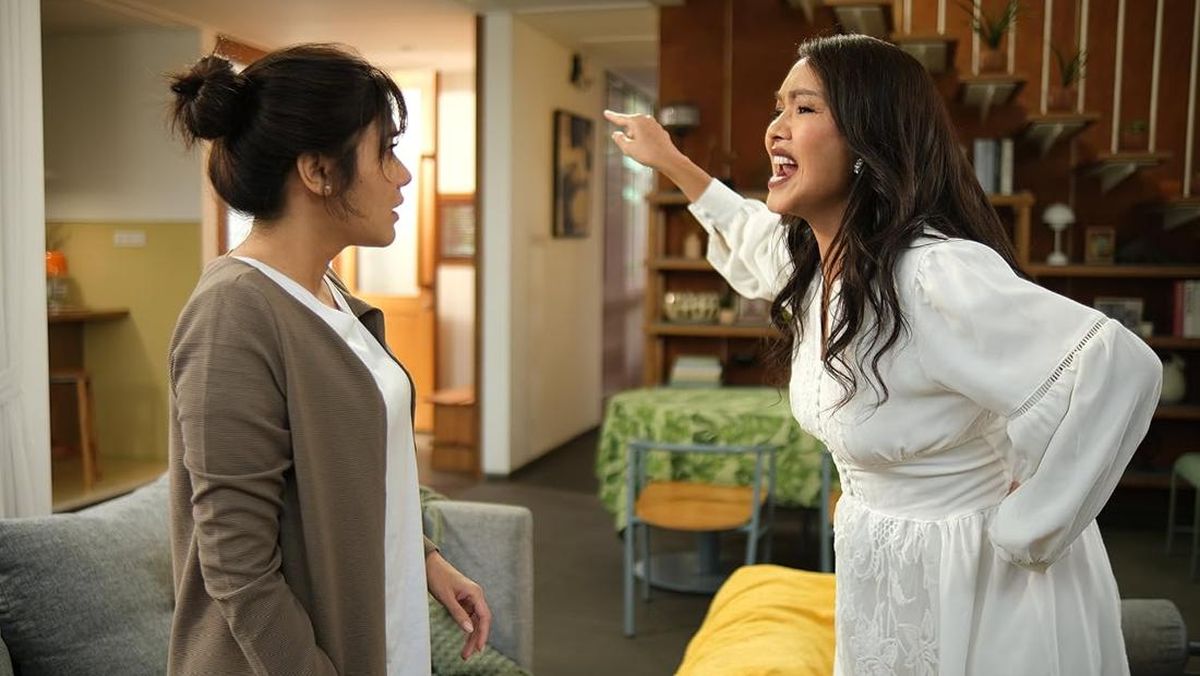 Mertua Ngeri Kali Taklukkan Hiu Thrash di Puncak Netflix Indonesia