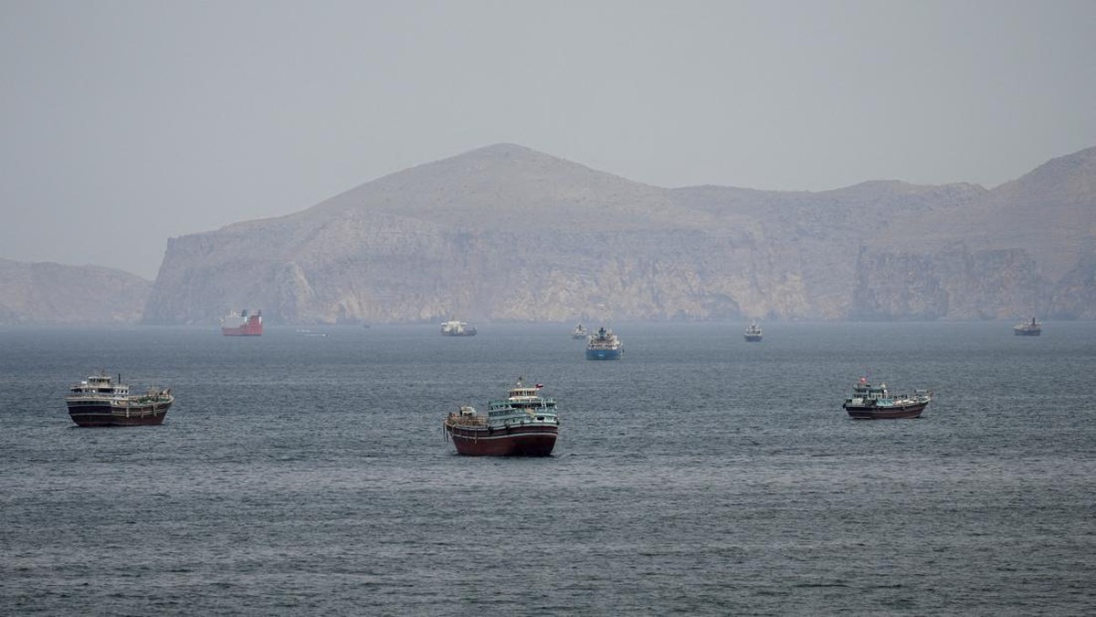 Lautan Jadi Medan Perang Minyak, Tanker Diburu dari Hormuz-Laut Hitam