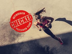 Habis Olahraga, Minum Air Dingin atau Hangat? Ini Plus Minusnya