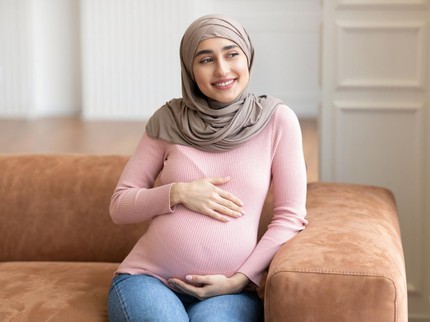 Niat Fidyah Ibu Hamil Lengkap dengan Doa dan Artinya