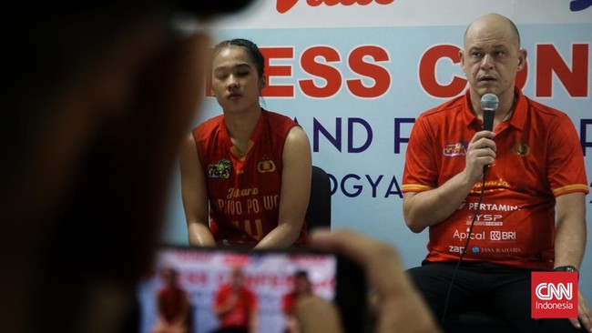 Darko Dobreskov mengungkapkan instruksi kepada penggawa Jakarta Popsivo Polwan saat kalahkan Jakarta Electric PLN pada perebutan posisi ketiga Proliga 2026.