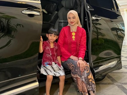 Potret Penampilan Terbaru Ria Ricis & Putrinya yang Jadi Sorotan Netizen