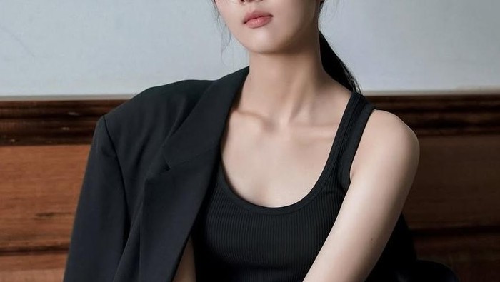 Shin Eun Soo Dikabarkan Bintangi Drakor Baru dengan Jang Geun Suk dan Lee El