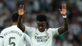 Mbappe dan Vinicius Minta Maaf ke Suporter saat Madrid Gulung Alaves