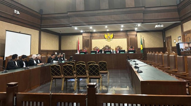 Sidang putusan kasus dugaan korupsi Chromebook dengan terdakwa dua eks anak buah mantan Mendikbudristek Nadiem Anwar Makarim akan digelar pada Kamis (30/4).