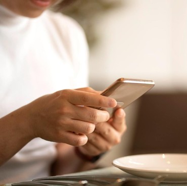 7 Kepribadian Orang yang Sering Read WhatsApp tapi Tak Kunjung Balas