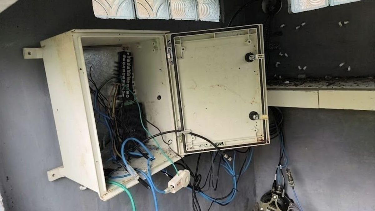 Alat Pantau Gunung Semeru Di Stasiun Kopirejo Malang Raib Dicuri