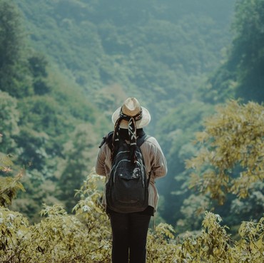 Ciri Kepribadian Unik Orang yang Lahir di Hari Kamis Menurut Astrologi