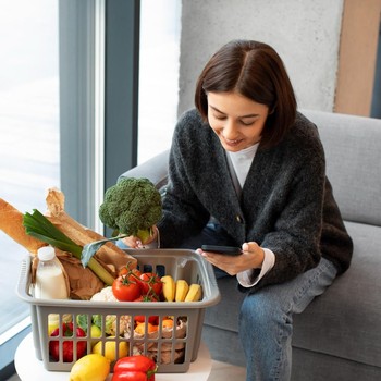 5 Makanan untuk Anak Kos yang Nggak Perlu Masuk Kulkas