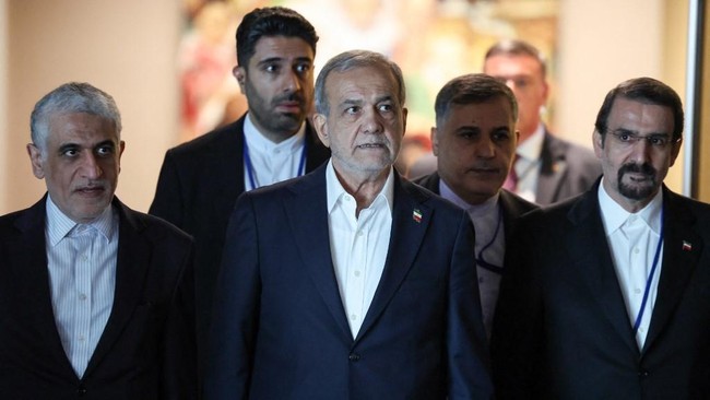 Presiden Masoud Pezeshkian mengirim pesan yang sangat jelas ke Amerika Serikat bahwa Iran terbuka untuk dialog menyelesaikan konflik yang sedang terjadi.