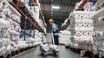 FOTO: Ketangguhan Tekstil Indonesia di Pusaran Kompetisi Global