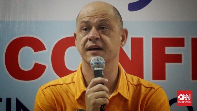 Pelatih Jakarta Popsivo Polwan, Darko Dobriskov, mengungkapkan target baru setelah timnya resmi meraih peringkat ketiga Proliga 2026, Rabu (22/4).