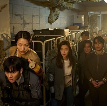 Intip Potret Jun Ji Hyun hingga Ji Chang Wook di Film Terbaru 'Colony' yang Siap Bikin Tegang