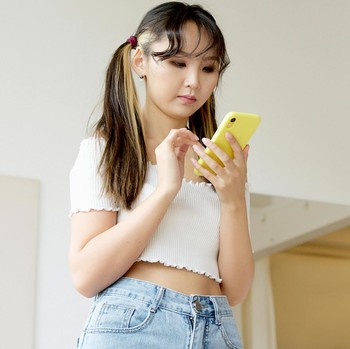 4 Ciri Kepribadian Orang yang HPnya Selalu dalam Mode Silent