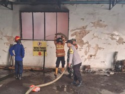 Gudang Pabrik Rokok di Kota Malang Terbakar, Warga Sempat Panik