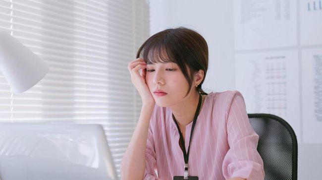 Mengenal Emotional Salary, Cara Baru Perusahaan Atasi Karyawan Yang Tidak Semangat Kerja