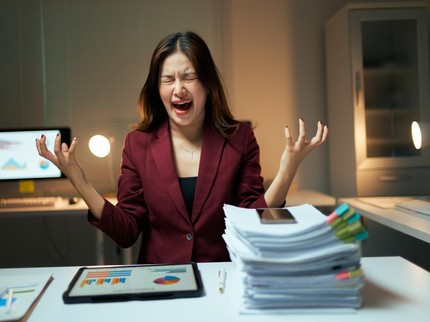 10 Kebiasaan yang Dilakukan Orang Saat Kelelahan Mental, Bisa Jadi Kamu Mengalaminya