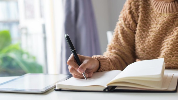 8 Kepribadian Orang Dilihat dari Gaya Menulis Huruf 'X'