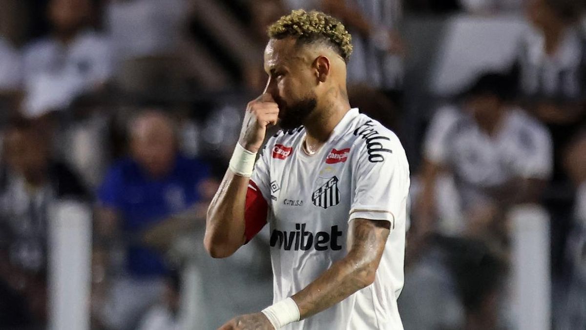 Neymar 'Korban' Pertama Aturan Baru di Liga Brasil