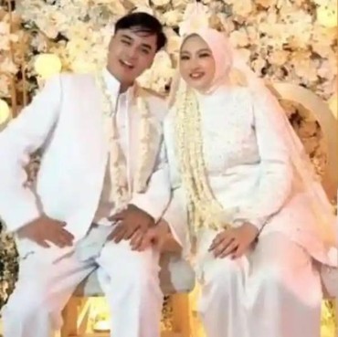 Ressa Rizky Rosano Buka Suara soal Ketidakhadiran Denada & Aisha di Pernikahannya