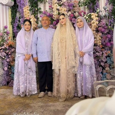 Terpopuler: Dekorasi Pengajian Syifa Hadju Vs Sikap Denada ke Menantu