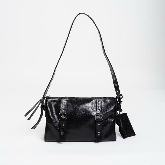 Get The Look Fathia Izzati untuk nonton konser