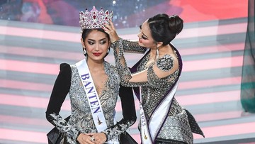 FOTO: Wakil Banten Agnes Aditya Raih Mahkota Puteri Indonesia 2026