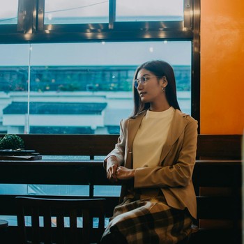 3 Cara Mengenali Orang dengan IQ Tinggi Dilihat dari Bahasa Tubuhnya