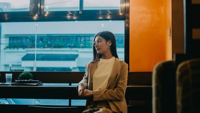 3 Cara Mengenali Orang dengan IQ Tinggi Dilihat dari Bahasa Tubuhnya