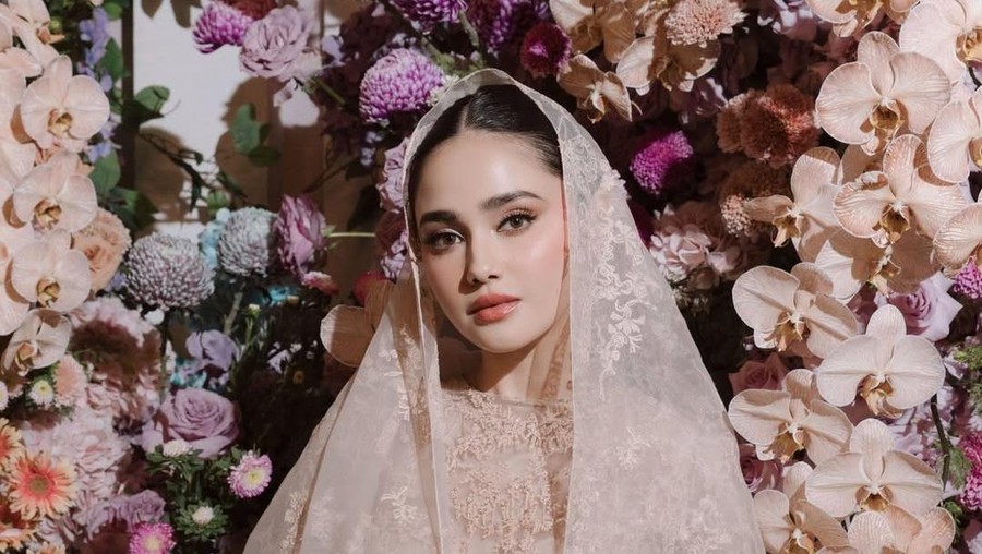 Pengajian dan Siraman Syifa Hadju&period;