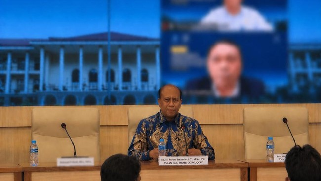 Direktur Manajemen Proyek dan Energi Baru Terbarukan PLN, Suroso Isnandar, terpilih menjadi anggota MWA UGM periode 2026-2031 pada Jumat (24/4).