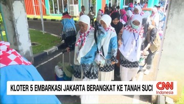 VIDEO: Kloter 5 Embarkasi Jakarta Berangkat ke Tanah Suci