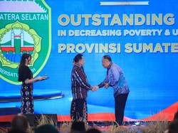 Strategi Herman Deru-Cik Ujang Dongkrak Ekonomi Sumsel Raih Penghargaan Nasional