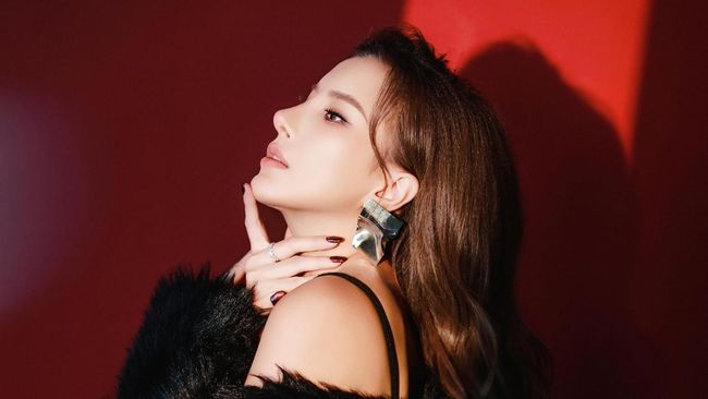 Oplas Diam-diam, Angela Tee Ungkap Alasan Mengejutkan