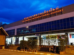 32 Turis Terlantar di Bandara Chiang Mai, Operator Tur Ilegal Ditangkap