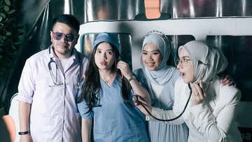 Berita Seputar Selebriti Insertlive Terkini : Alih-alih Canggung, Irish Bella Justru Sukses Jadi Bestie Anak Sambung